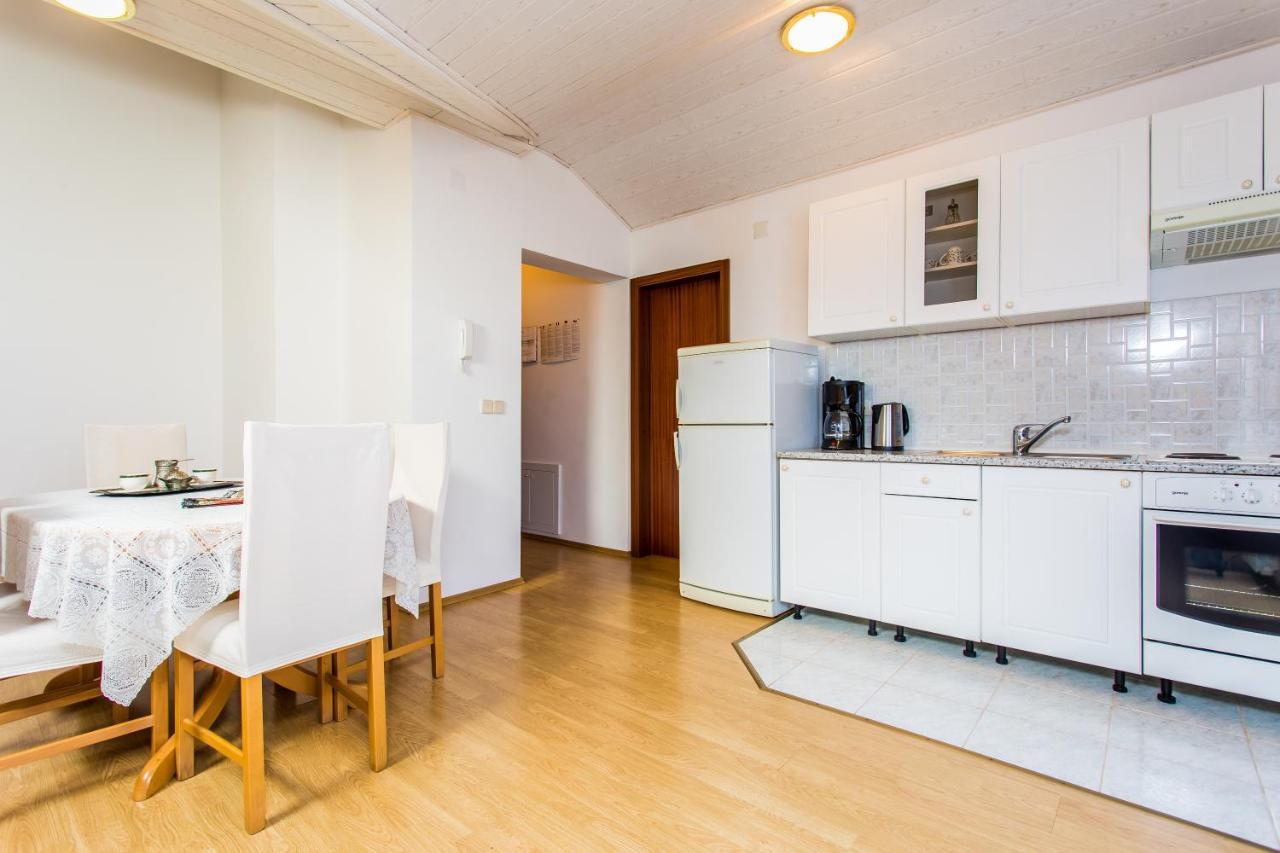 Guest House Lavanda 4 نجيفيش المظهر الخارجي الصورة